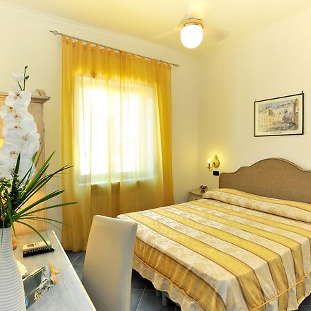 Hotel Miramare Maiori Eksteriør billede